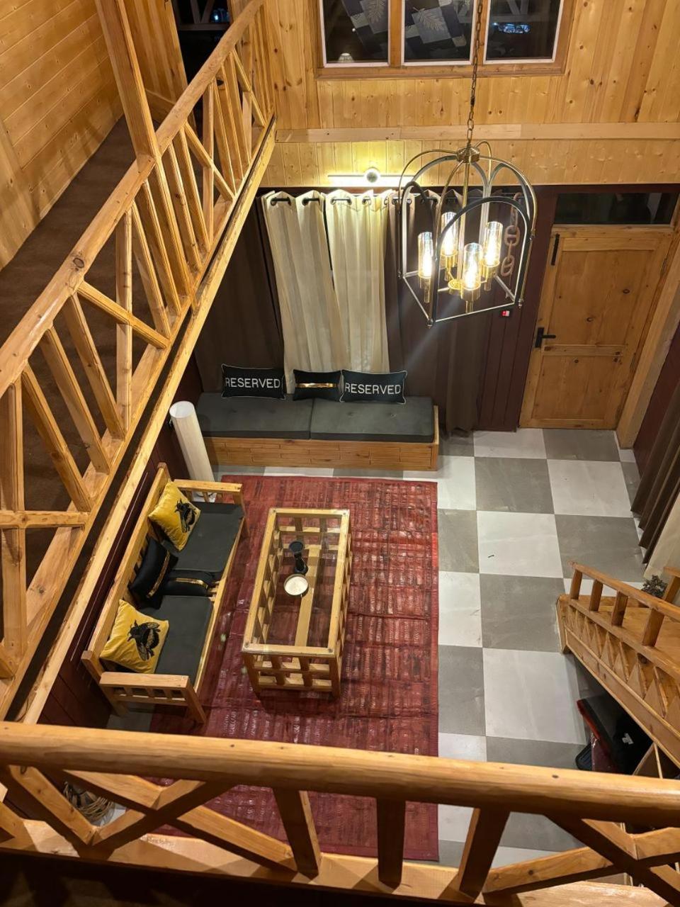 Apartmán Soho House Jibhi Exteriér fotografie
