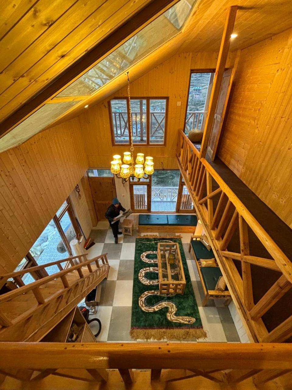 Apartmán Soho House Jibhi Exteriér fotografie