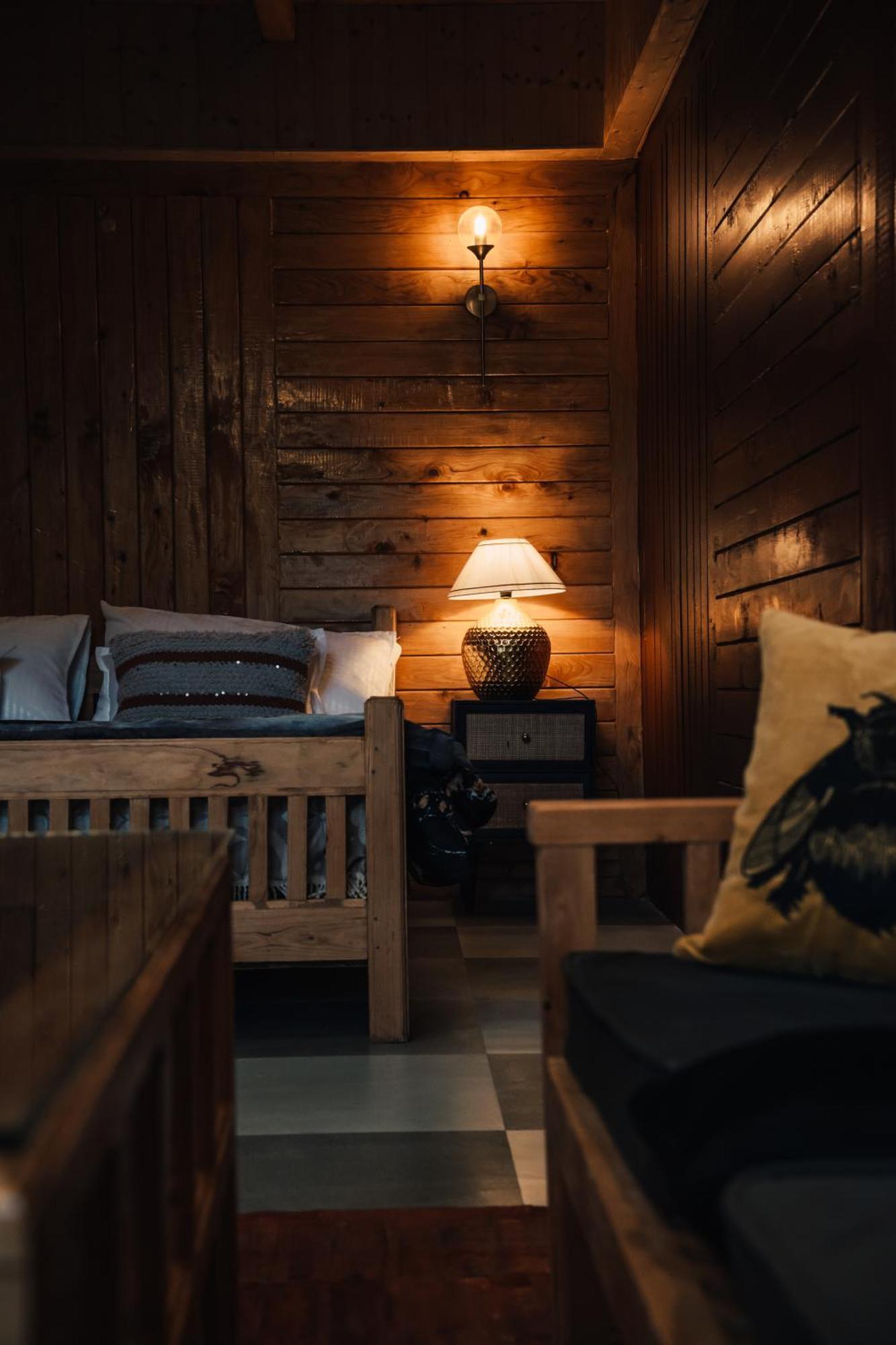 Apartmán Soho House Jibhi Exteriér fotografie